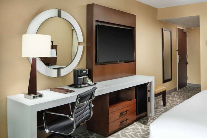Room 20 of 42