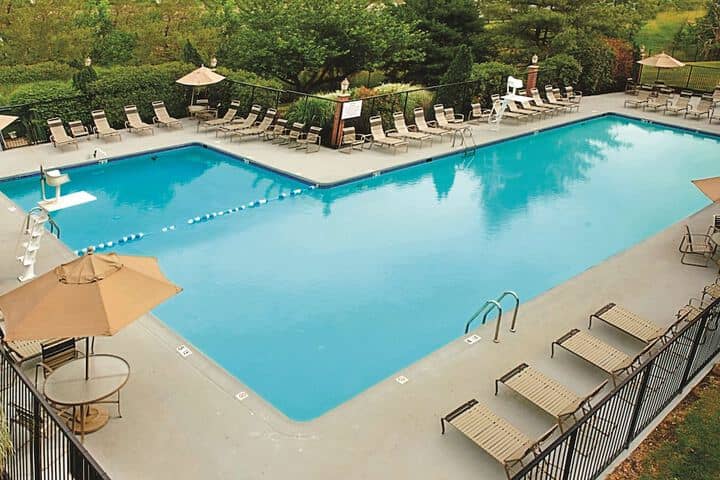Pool 27 of 42