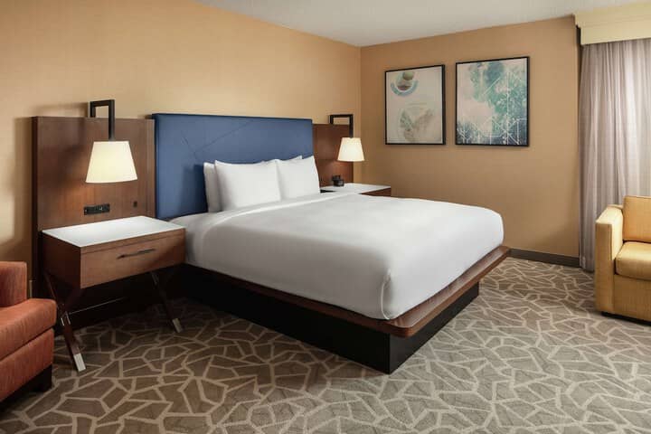 Room 21 of 42